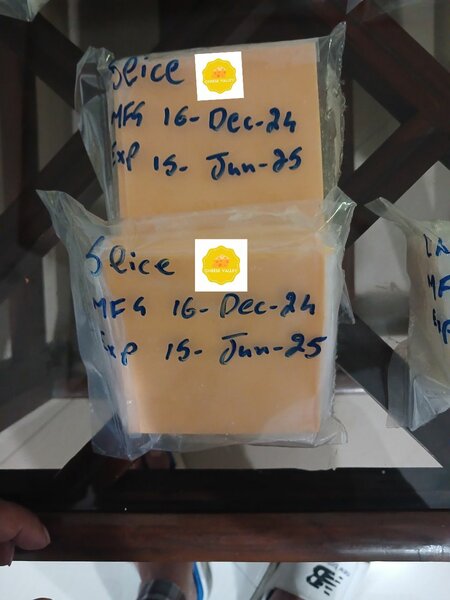 Pure cow milk pizza cheese Chaddar Block or Burger Slices