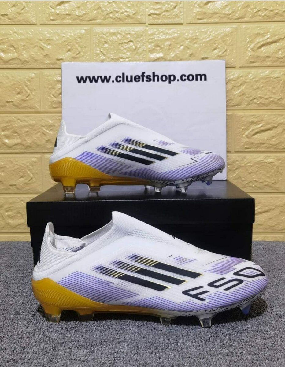 Chaussures de Football F50
