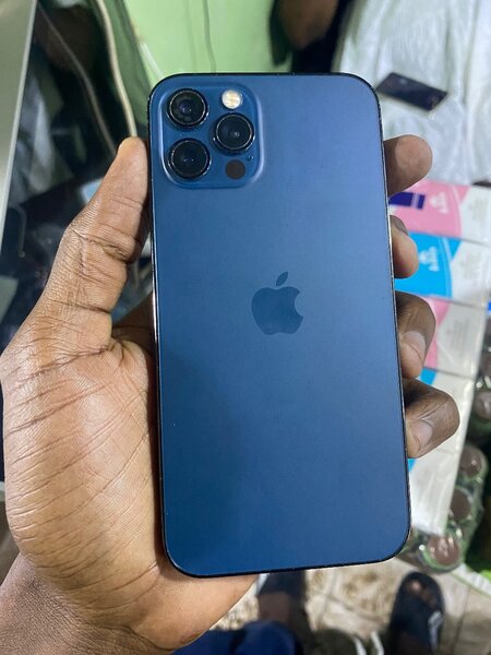 iPhone 12 Pro sans Face ID