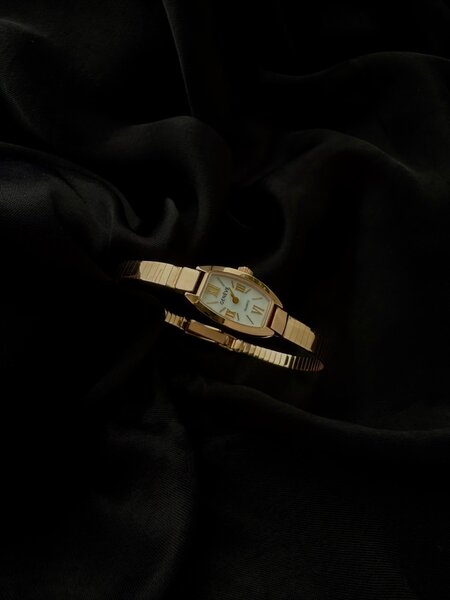 Россиские часы