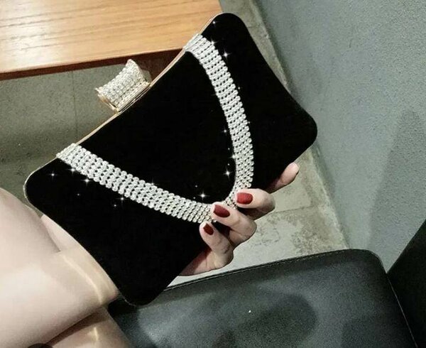 Pochette Noire Élégante Strass