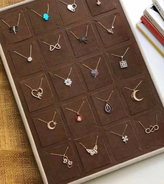 Elegant Pendant Necklaces