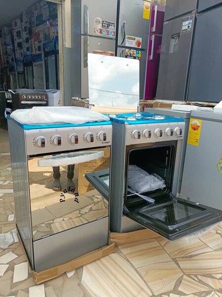 Cuisinière automatique smart technologies 4 feux