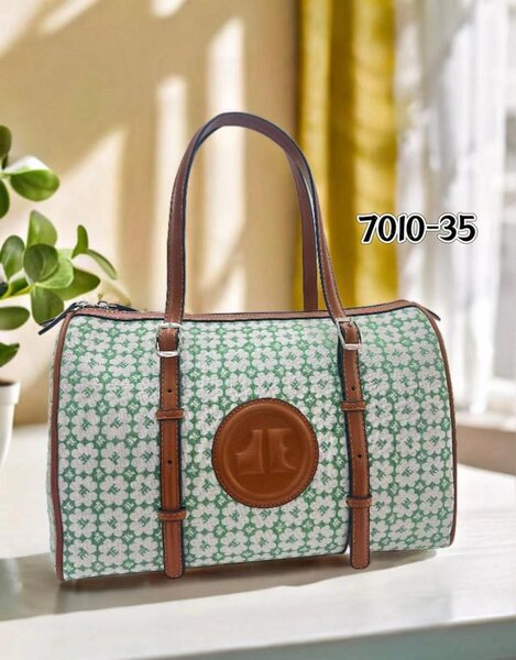 Ladies Mini traveller