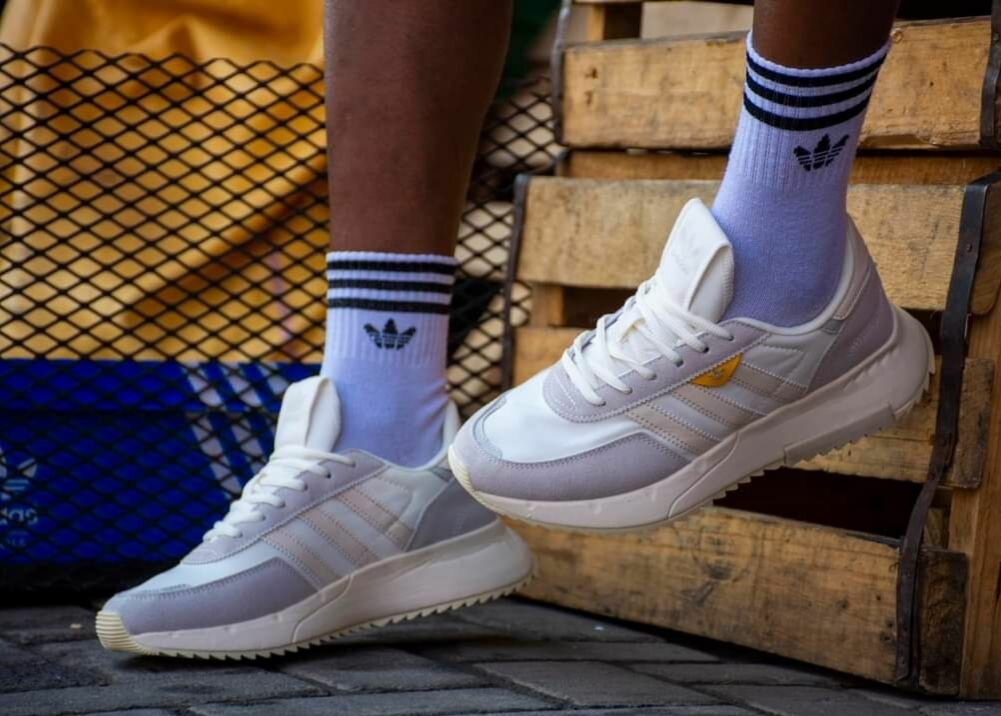 Runners both for men n women