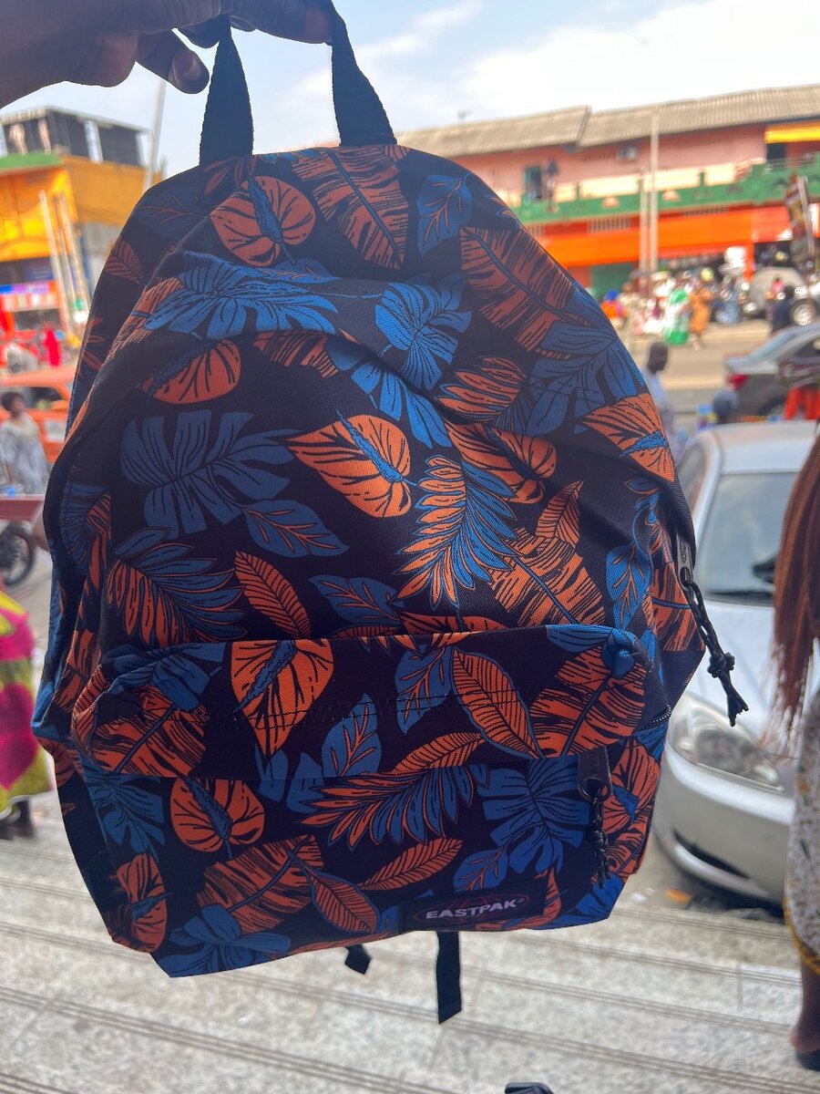 Sacs à dos colorés floraux