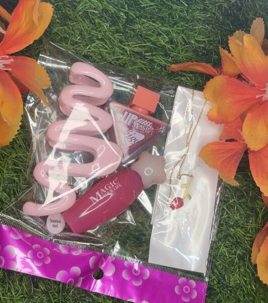 Lot de beauté et accessoires