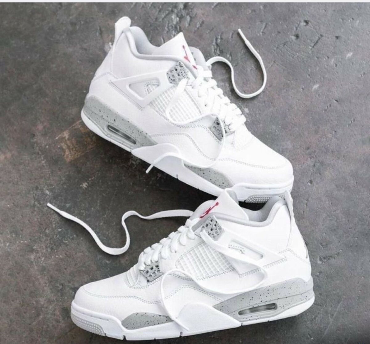 AIR JORDAN 4 WHITE