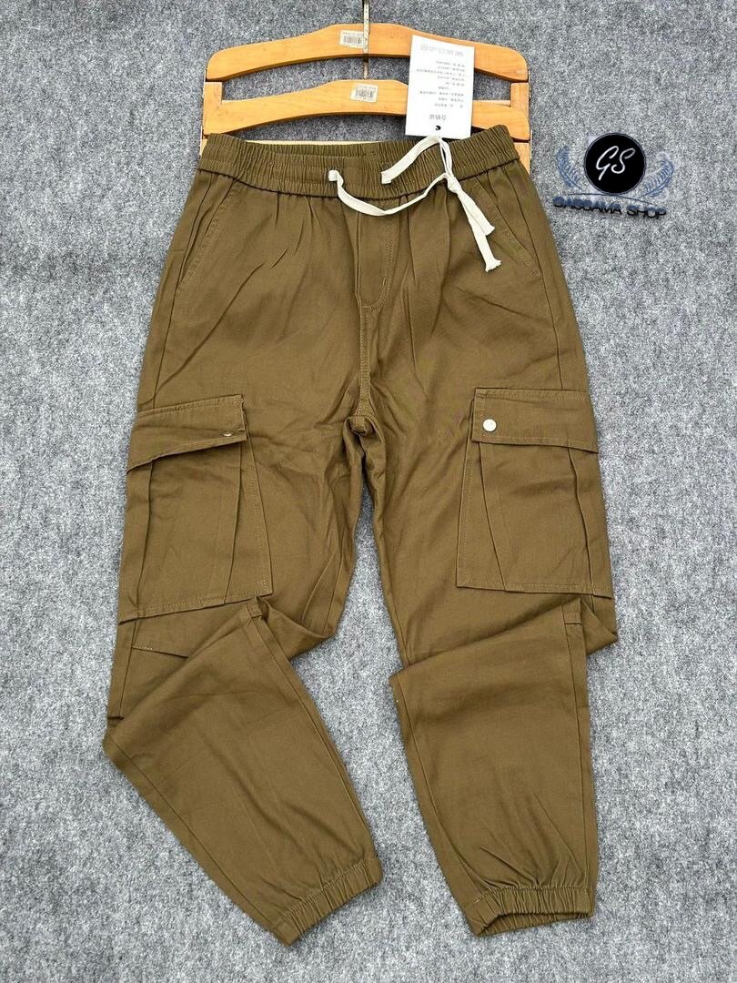 Pantalon cargo
