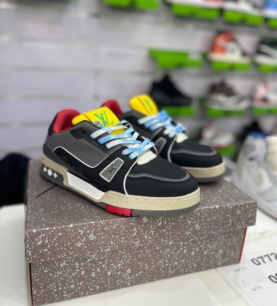 Louis Vuitton Trainer Sneakers