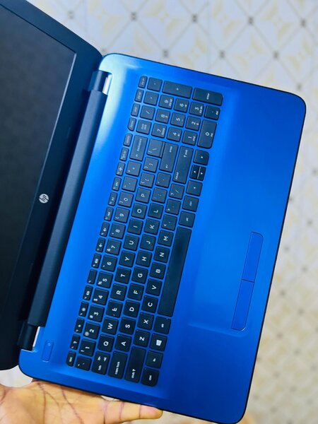 *GRAPHICS HP 15 LAPTOP* Home