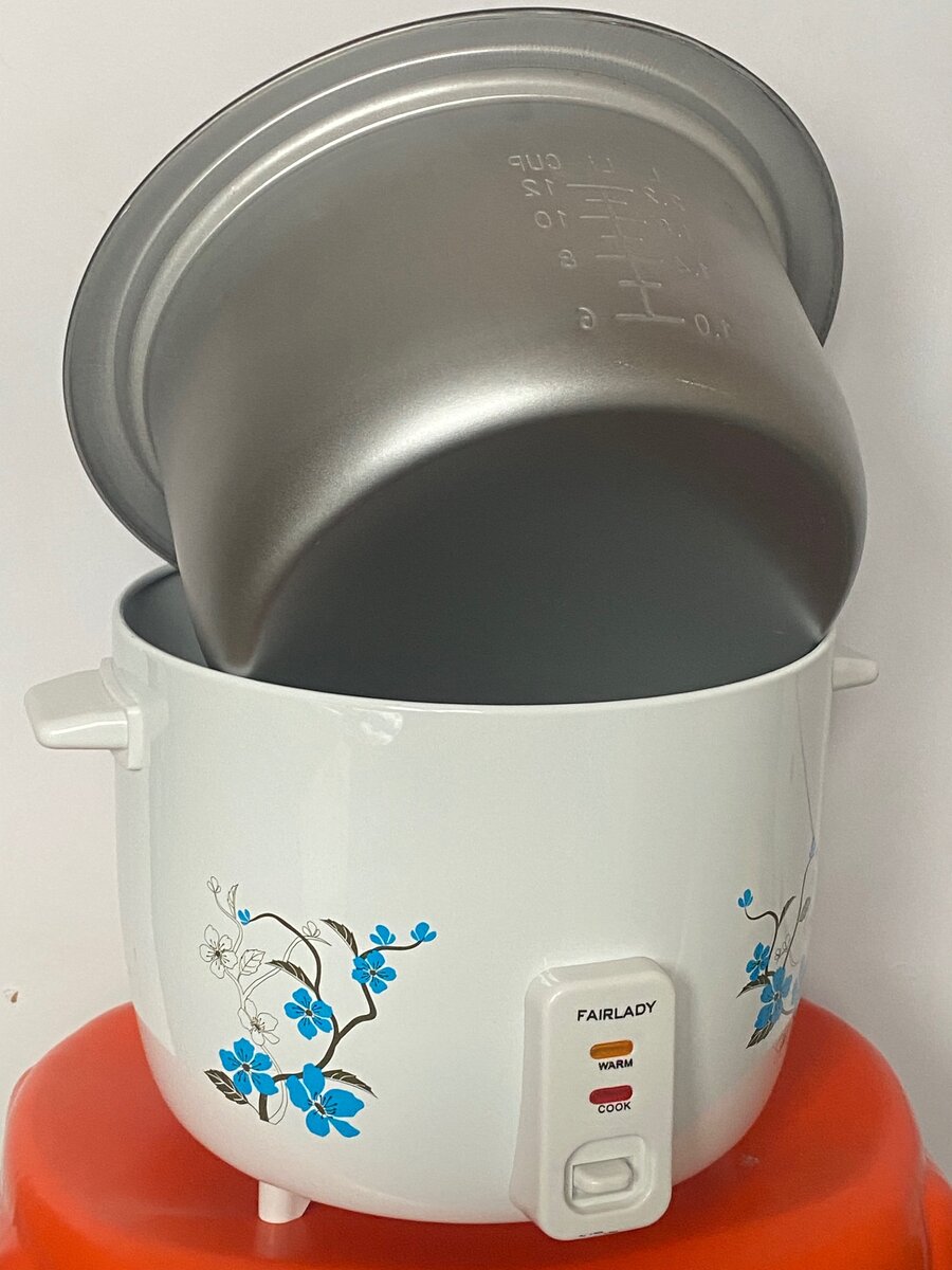Electric Rice Cooker With Tempered Glass Lid
