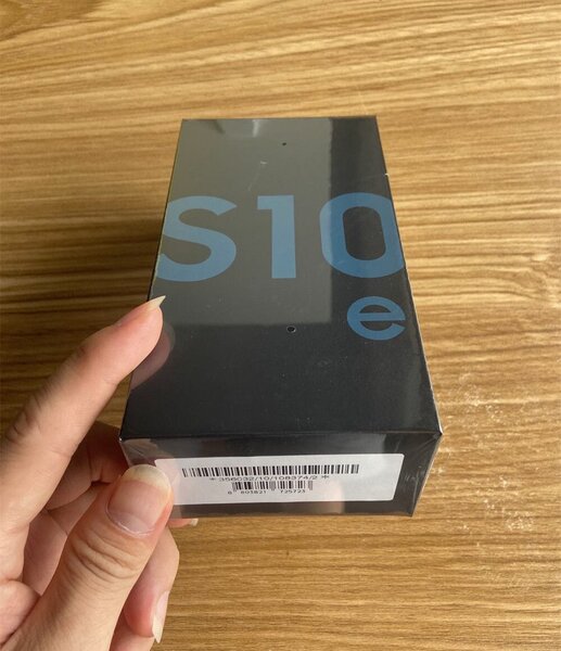 Samsung Galaxy S10e