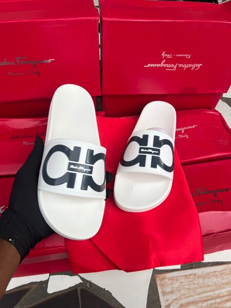 Chaussons Salvatore Ferragamo Décontractés