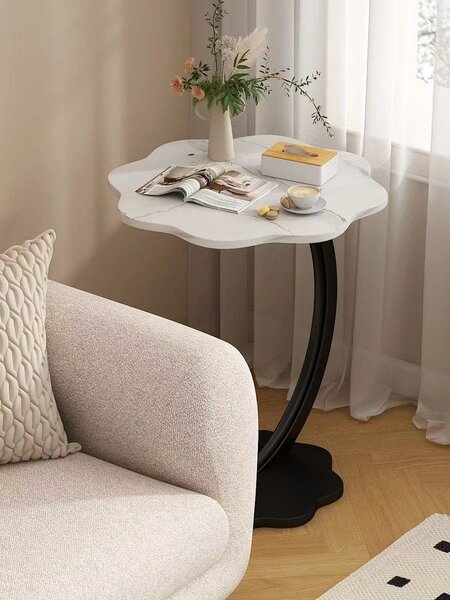 Table d'appoint design moderne