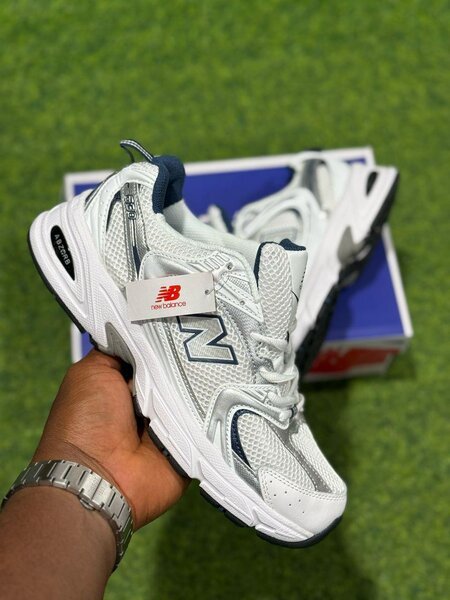 New balance 530