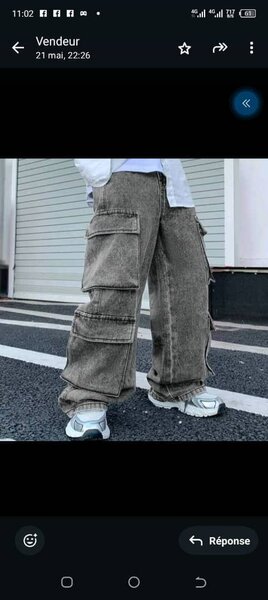 Pantalon cargo ample tendance