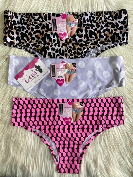 Strings et culottes pour femmes