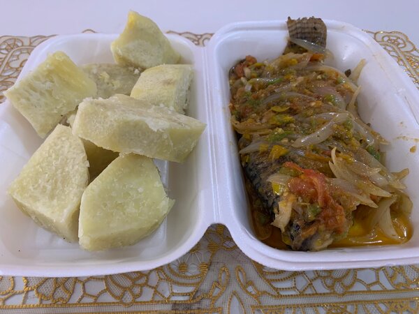 Poisson sauté aux ignames