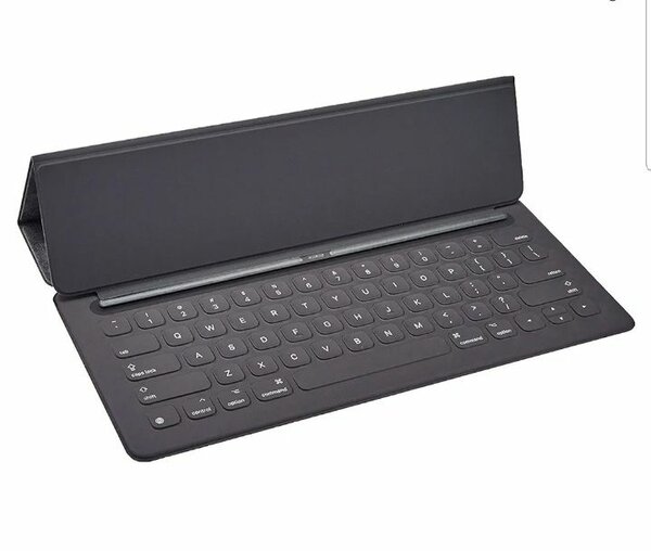 APPLE MAGIC KEYBOARD 10.5