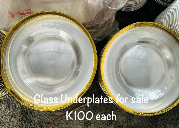 Glass underplates