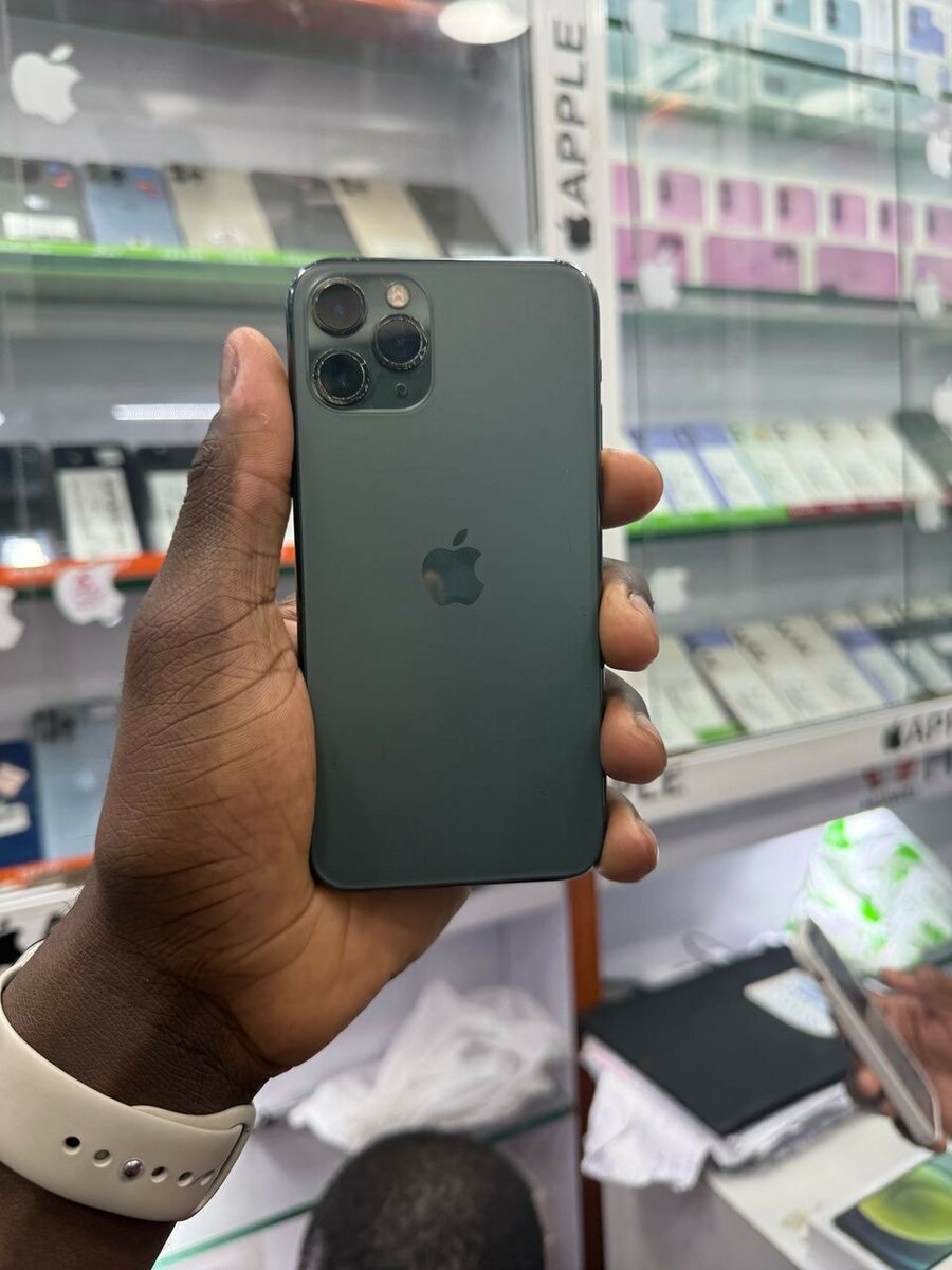 IPhone 11 Pro 64g quasi neuf
