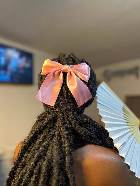 Nœud de Cheveux en Satin