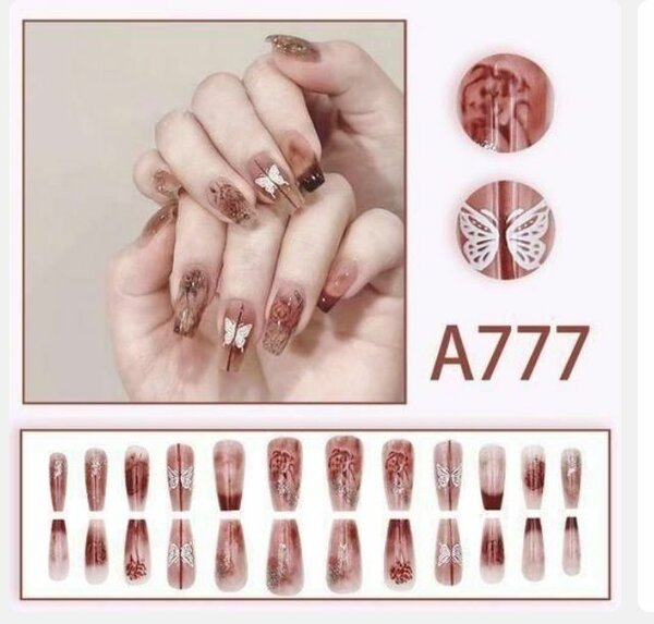 72 ongles avec colle