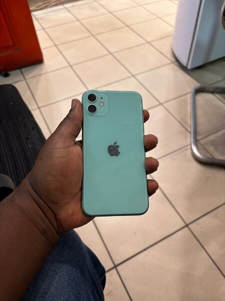 iPhone 11 64gb