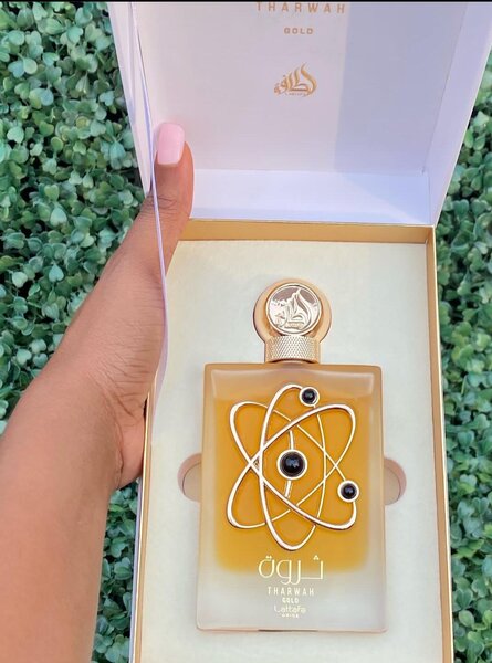 THARWAH Gold perfume by Lattafa