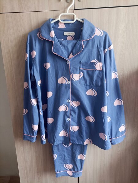 Абсолютно новый размер 44+46