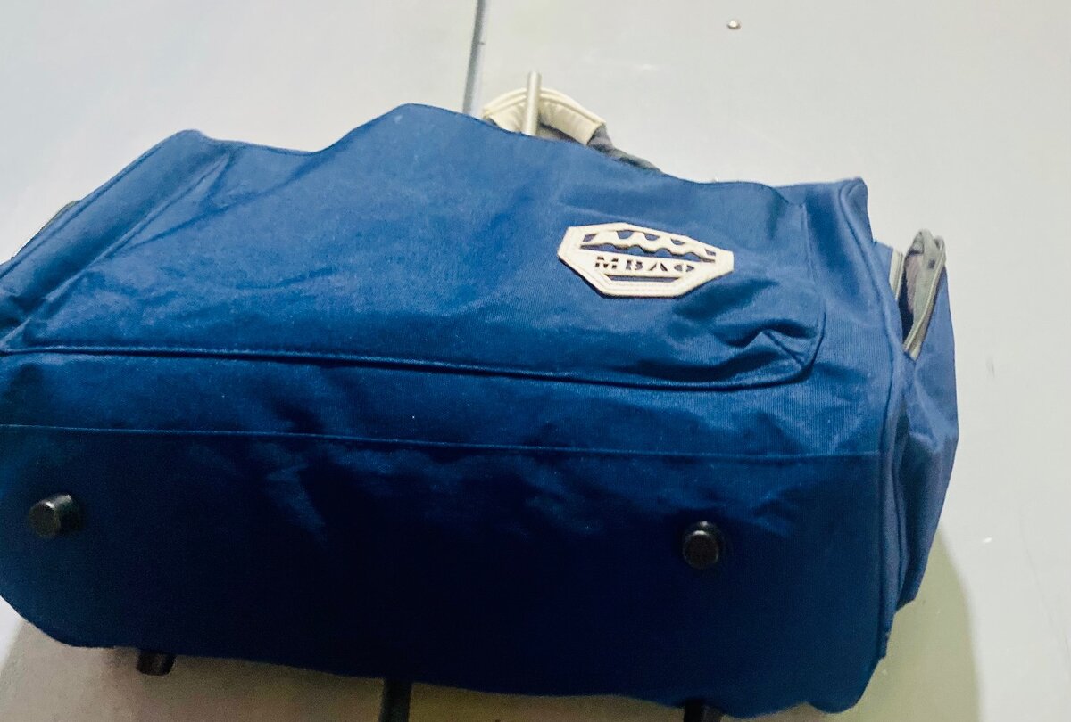 Sac de voyage polyvalent bleu