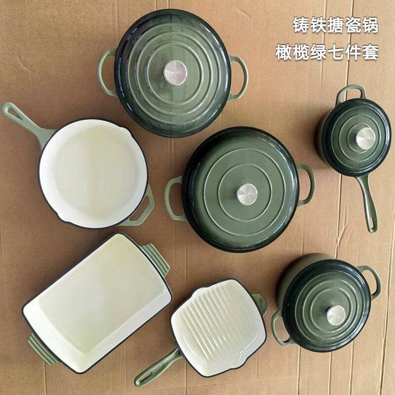 Cast iron cookware sets