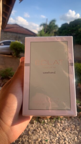 Eclat weekend perfume