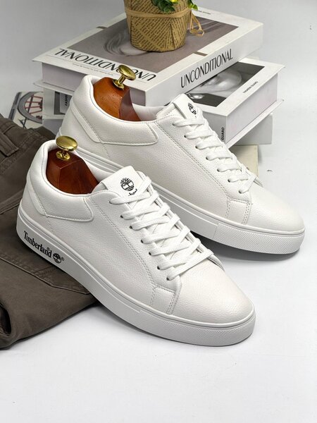TIMBERLAND ALL WHITE