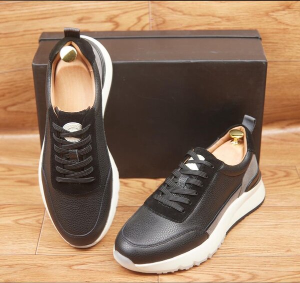 Baskets en cuir élégantes