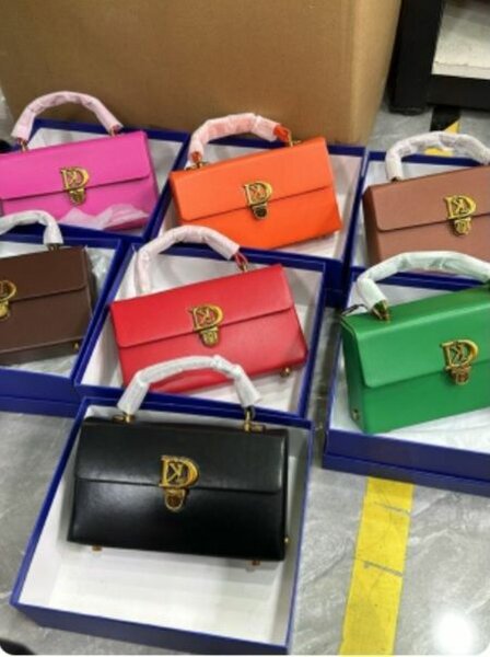 Elegant coke heart bag