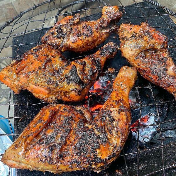 ATTIÉKÉ - POULET BRAISÉ