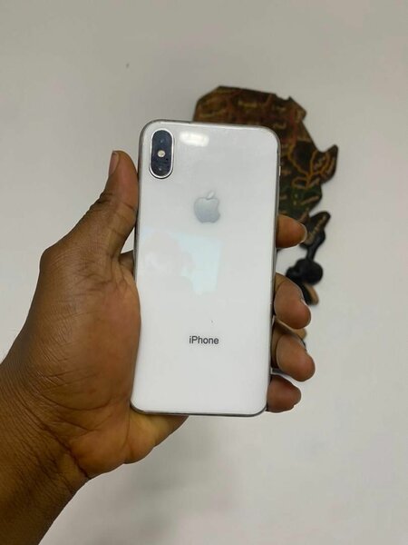 IPHONE X