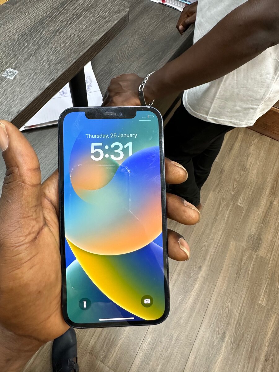 iPhone 11 128gig two sim