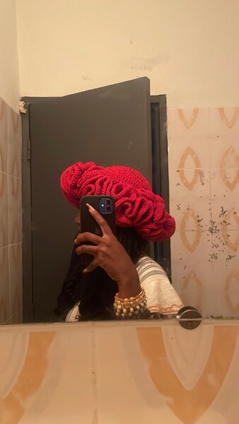 Chapeau ruffle au crochet