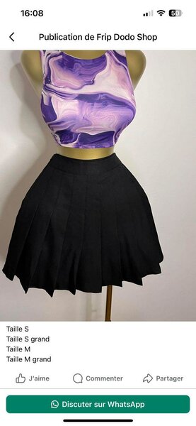 Jupe plissée noire élégant