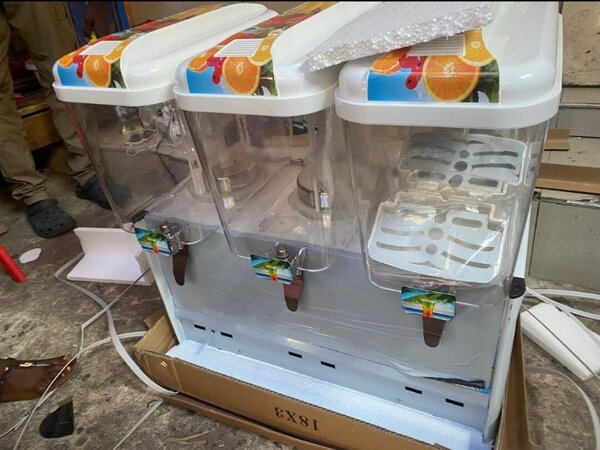 JUICE EXTRACTOR MACHINE