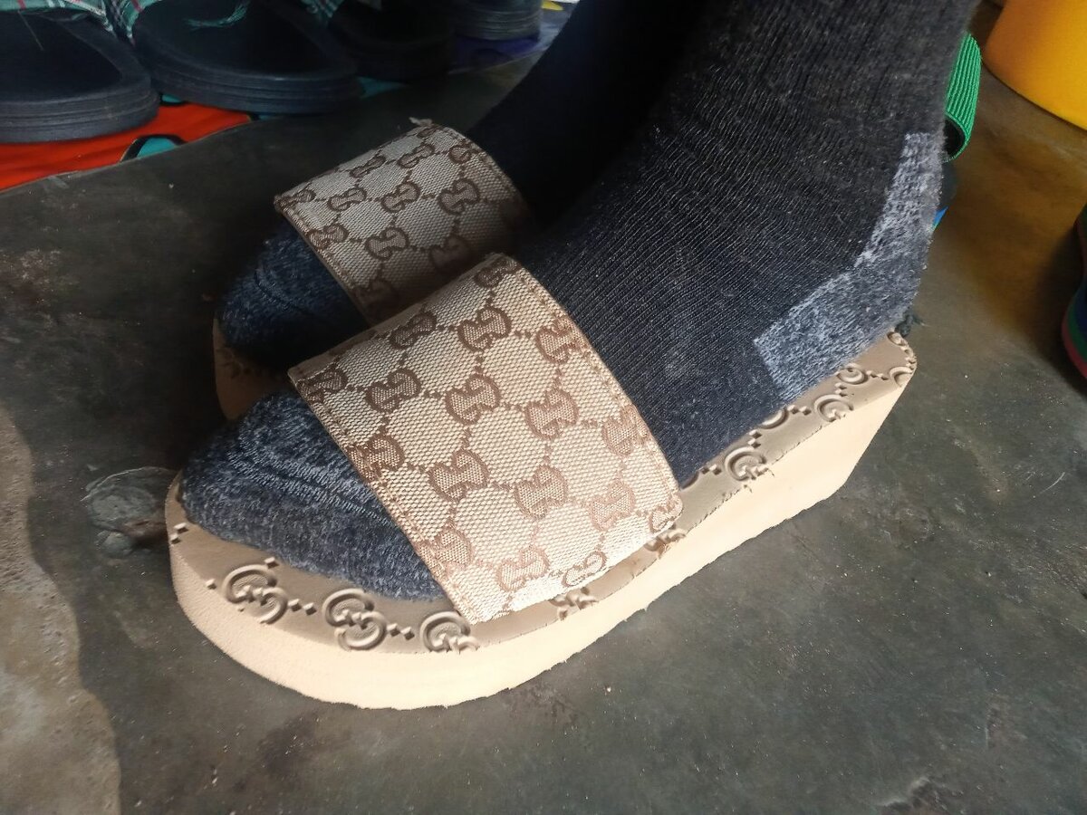 MIAMI Florida Shop +260774479032)TUMA