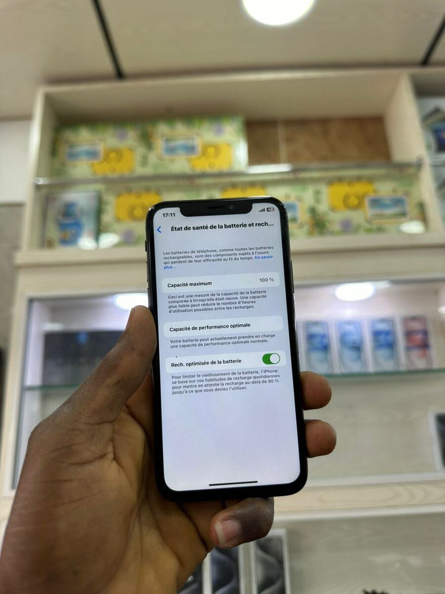 iPhone X 64giga tout passe