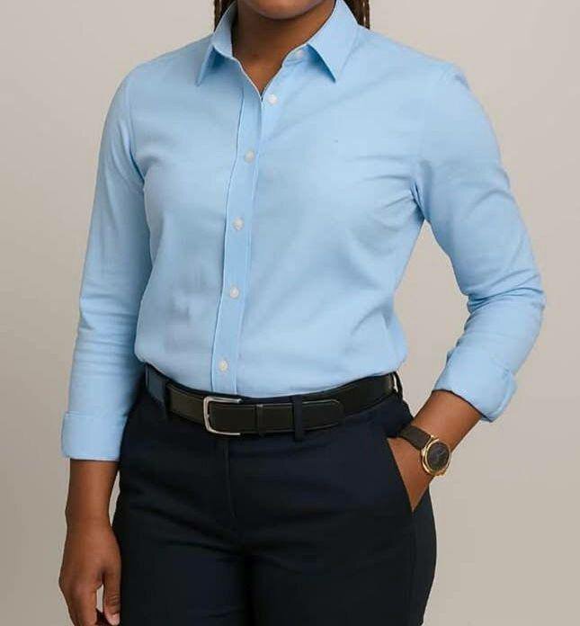 Chemise Classique Femme Élégante