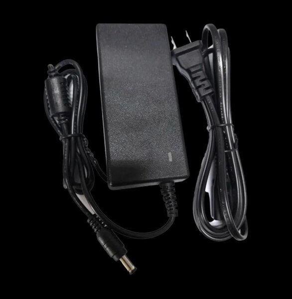 BOSS EFFECTS 9V POWER SUPPLY ADAPTER