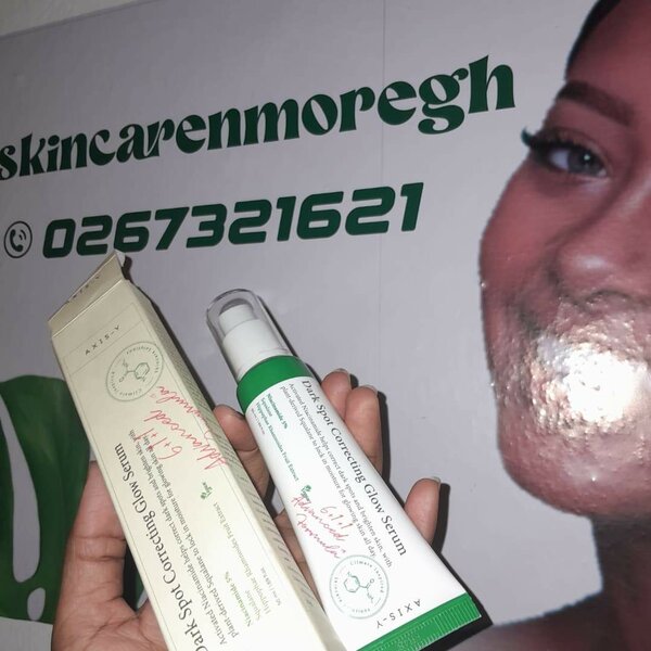 Axis y Dark spot Correcting Glow serum