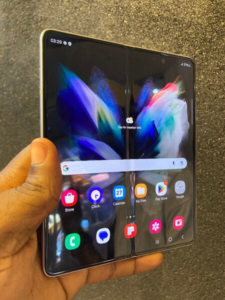Samsung Galaxy Fold3