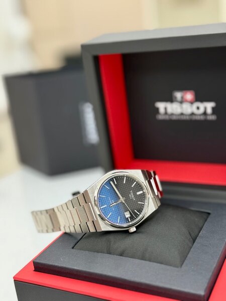 Montre élégante Tissot